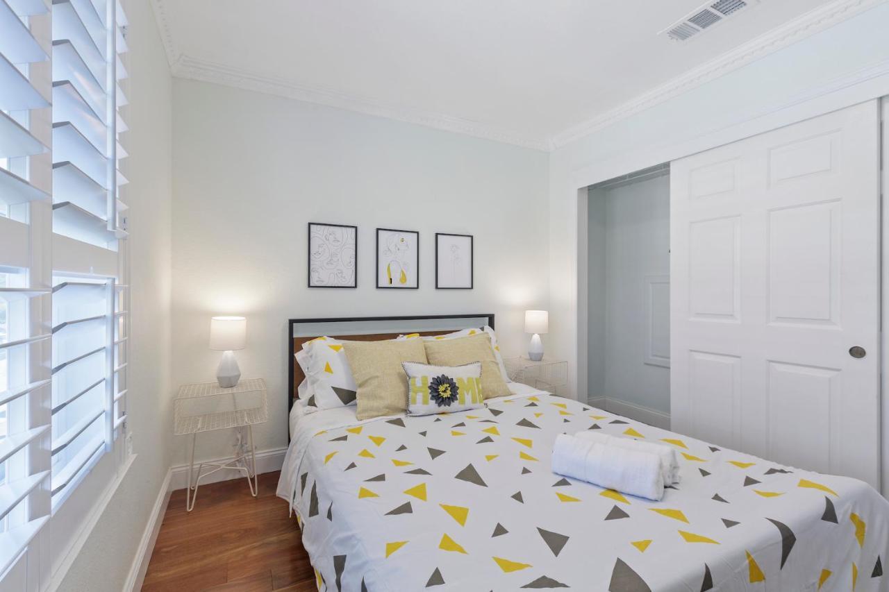 @ Marbella Lane - Buckingham Place Laundry + P 帕西菲卡 外观 照片