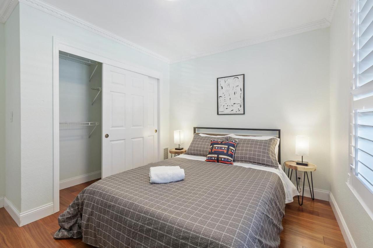 @ Marbella Lane - Buckingham Place Laundry + P 帕西菲卡 外观 照片
